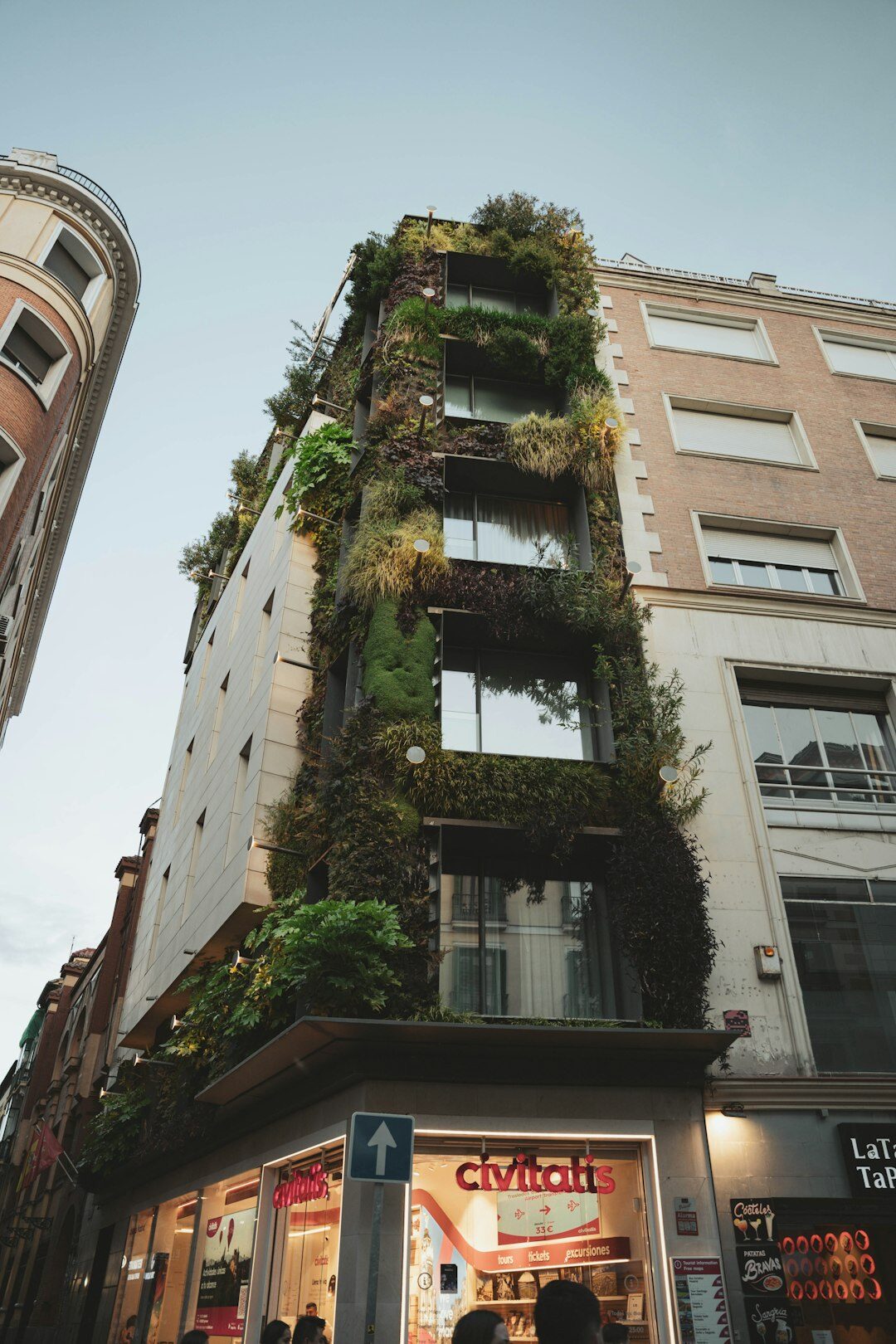 sustainable retail building